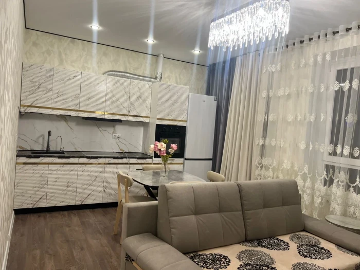 Кухня МДФ Милена 2600 (Белый, Мрамор золото, Антарес)