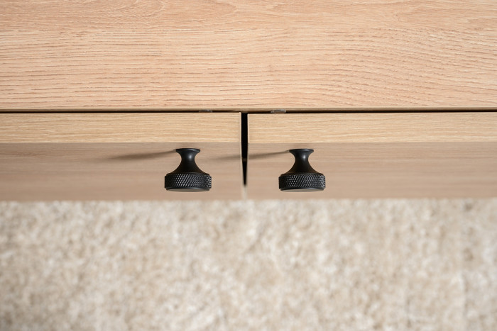 Брюс Комод-тумба 16.233, цвет чёрный/Battle rock Santiago, ШхГхВ 113,4х38,3х85,6 см., универсальная сборка, две дверки и четыре выдвижных ящика