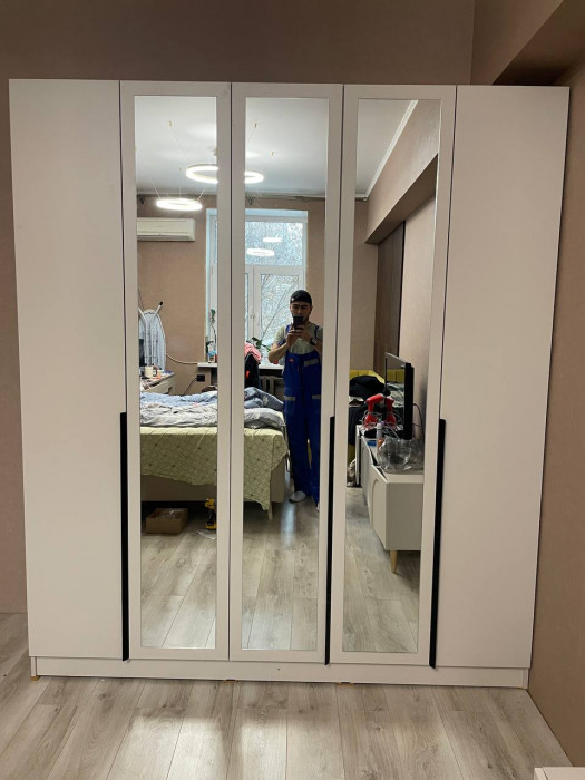 Шкаф Мадрид 2000 с зеркалом белый